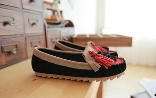 国产软底鞋测评视频,舒适体验与性价比解析 第2张 国产软底鞋测评视频,舒适体验与性价比解析 第2张